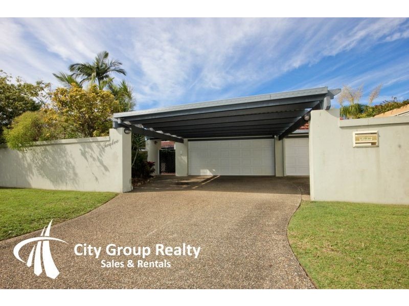 12 Emu Court, Bundall QLD 4217