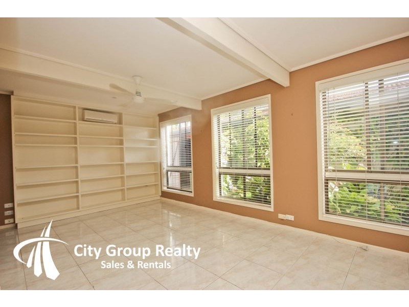 12 Emu Court, Bundall QLD 4217