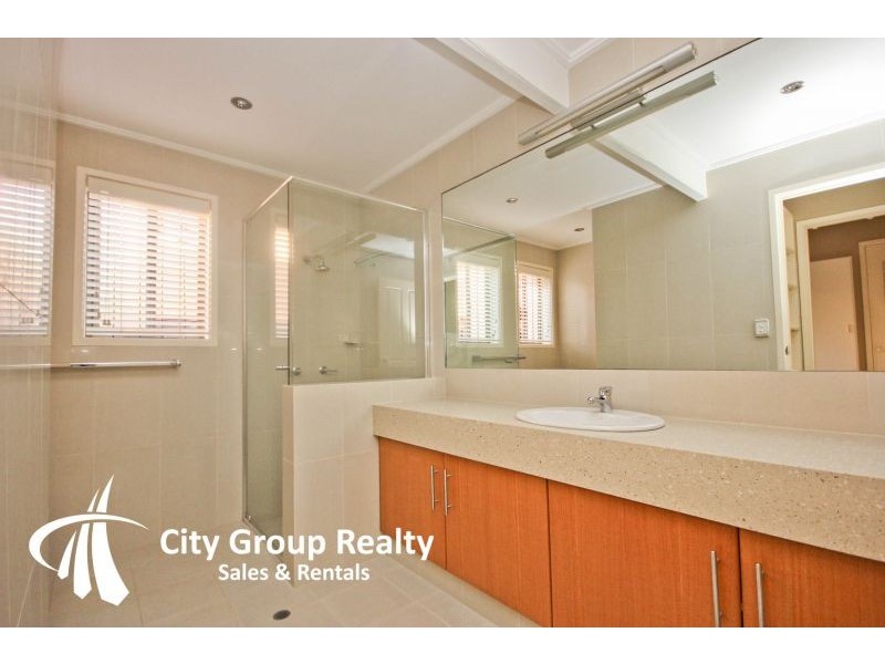 12 Emu Court, Bundall QLD 4217