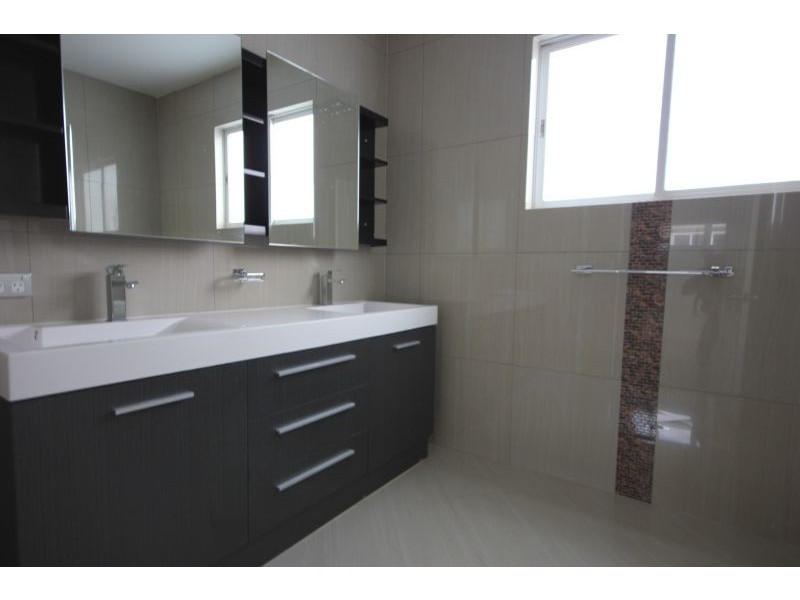 Robina QLD 4226
