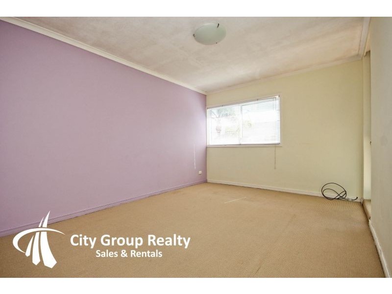 189 Surf Parade, Broadbeach QLD 4218