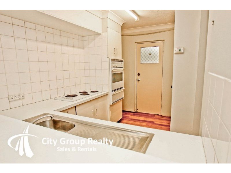 34 Remembrance Drive, Surfers Paradise QLD 4217