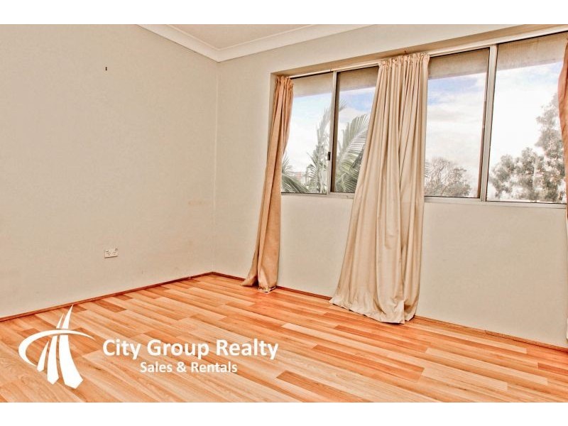 34 Remembrance Drive, Surfers Paradise QLD 4217