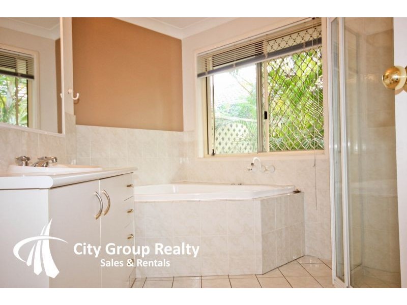 Sorrento QLD 4217