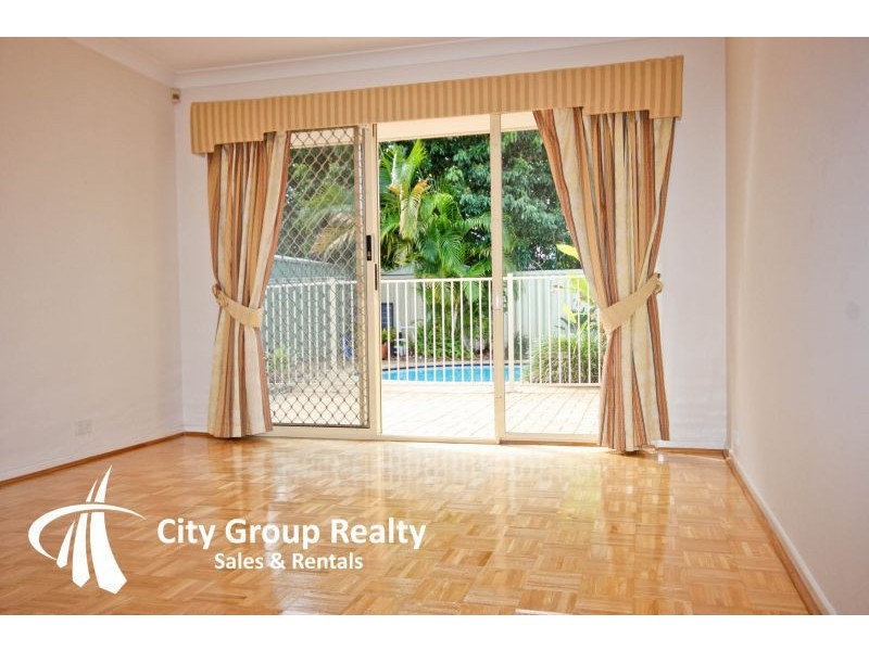 Sorrento QLD 4217