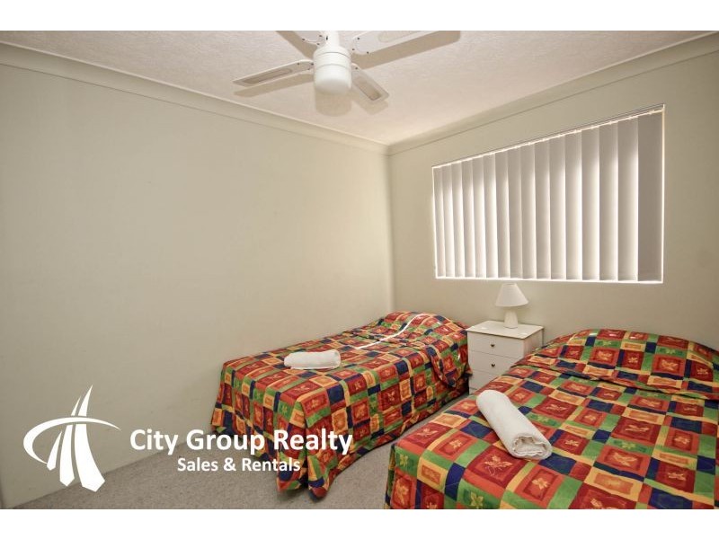 7 First Av, Burleigh Heads QLD 4220