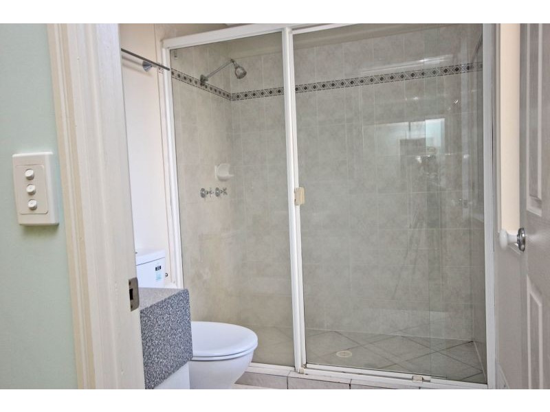 Pacific Pines QLD 4211
