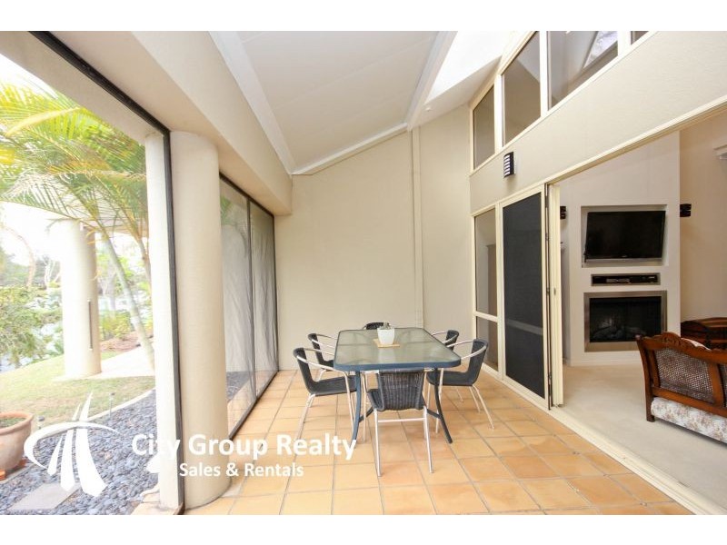 125 Santa Cruz Blvd, Clear Island Waters QLD 4226