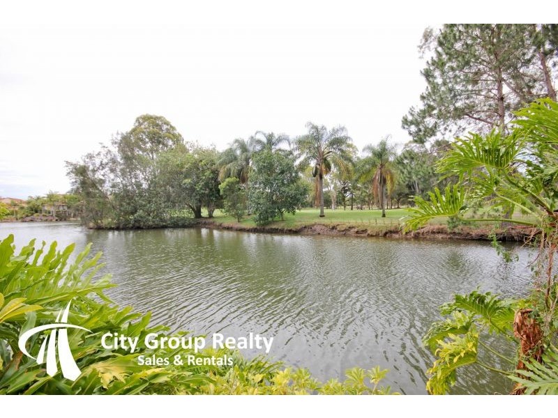 125 Santa Cruz Blvd, Clear Island Waters QLD 4226