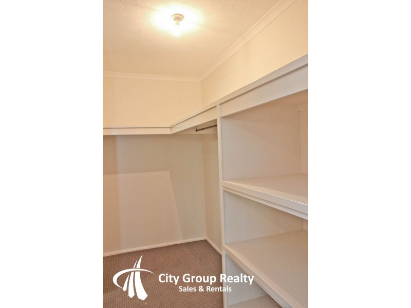 26 Peter Blondell, Mermaid Waters QLD 4218