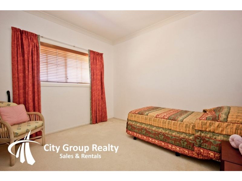 Broadbeach Waters QLD 4218