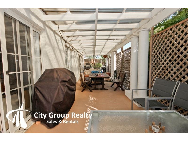 Broadbeach Waters QLD 4218