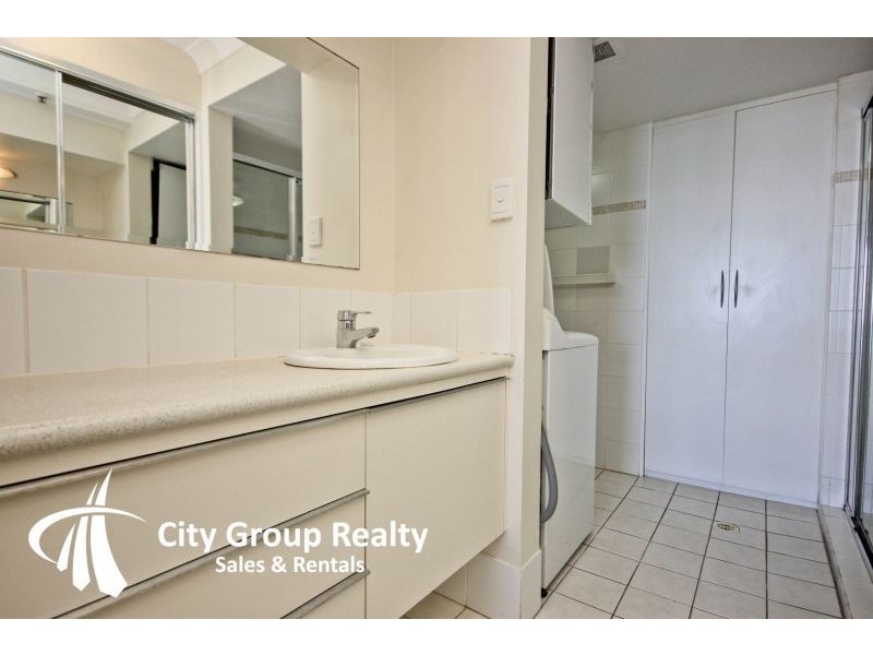 503 28 Northcliffe Terrace, Surfers Paradise QLD 4217