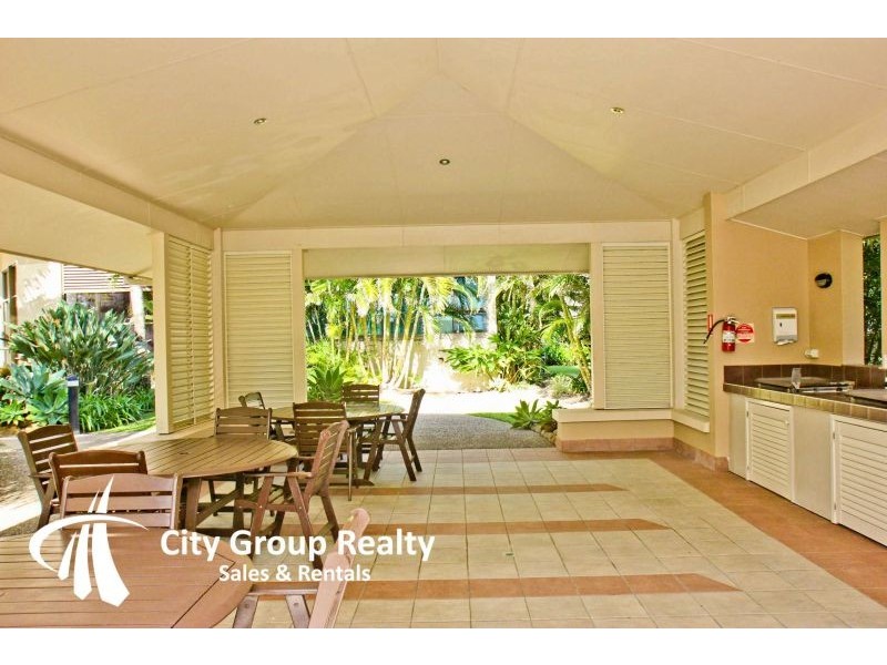 1002 28 Northcliffe Terrace, Surfers Paradise QLD 4217