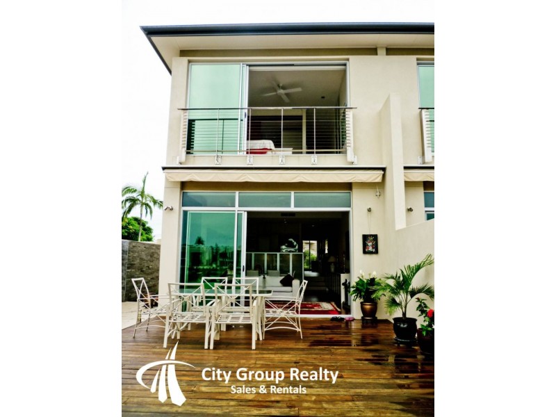 Chevron Island QLD 4217