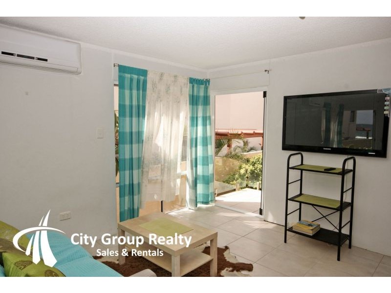 107 Hedges Av, Mermaid Beach QLD 4218