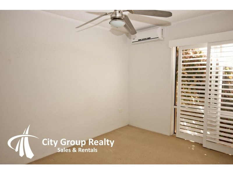 107 Hedges Av, Mermaid Beach QLD 4218