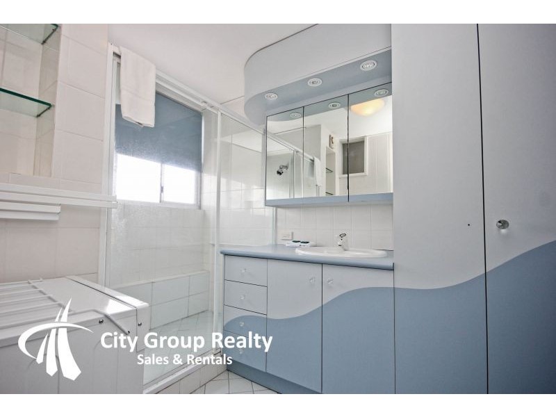 30 Watson Esplanade, Surfers Paradise QLD 4217