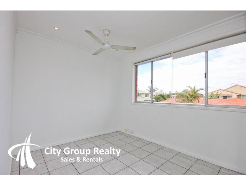 70 Paradise Island, Surfers Paradise QLD 4217