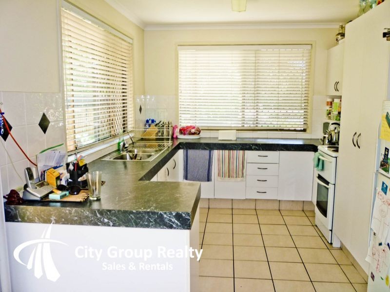 75 Cypress Drive, Broadbeach Waters QLD 4218