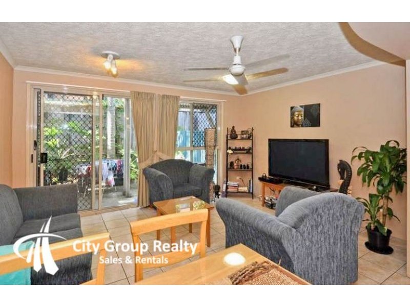 2320 Gold Coast Highway, Mermaid Beach QLD 4218