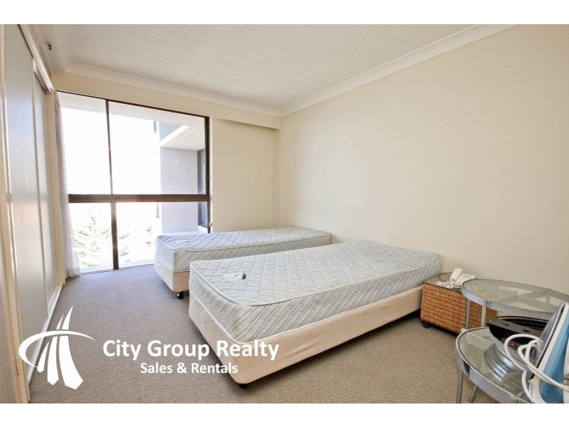 504 28 Northcliffe Terrace, Surfers Paradise QLD 4217