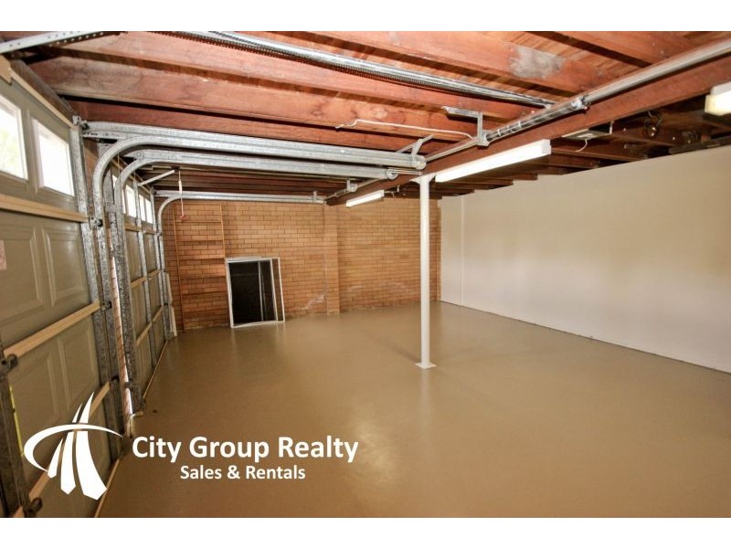 71 Shaw St, Southport QLD 4215