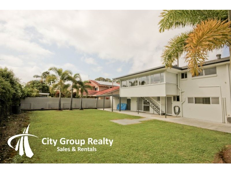 71 Shaw St, Southport QLD 4215