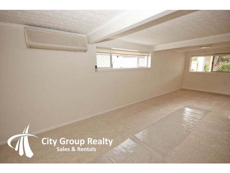 71. Shaw St, Southport QLD 4215