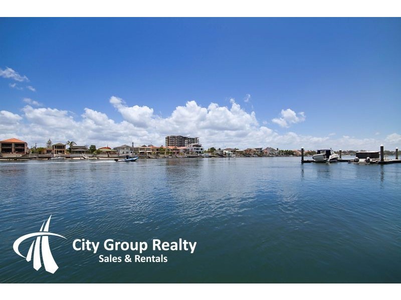 32. Riverview Pde, Surfers Paradise QLD 4217