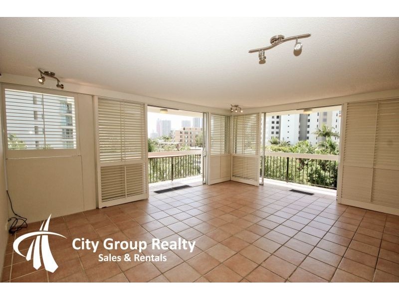 32. Riverview Pde, Surfers Paradise QLD 4217