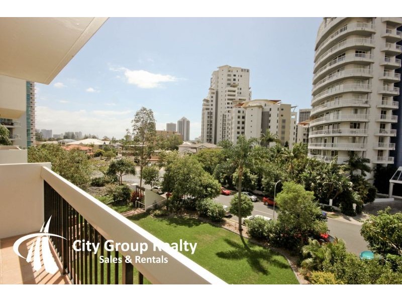 32. Riverview Pde, Surfers Paradise QLD 4217