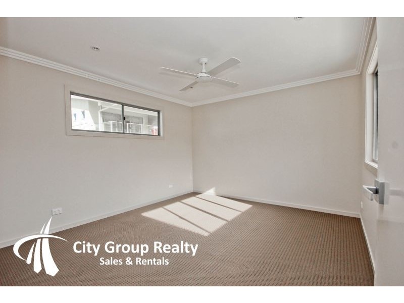 37b Diamantina Circuit, Pacific Pines QLD 4211