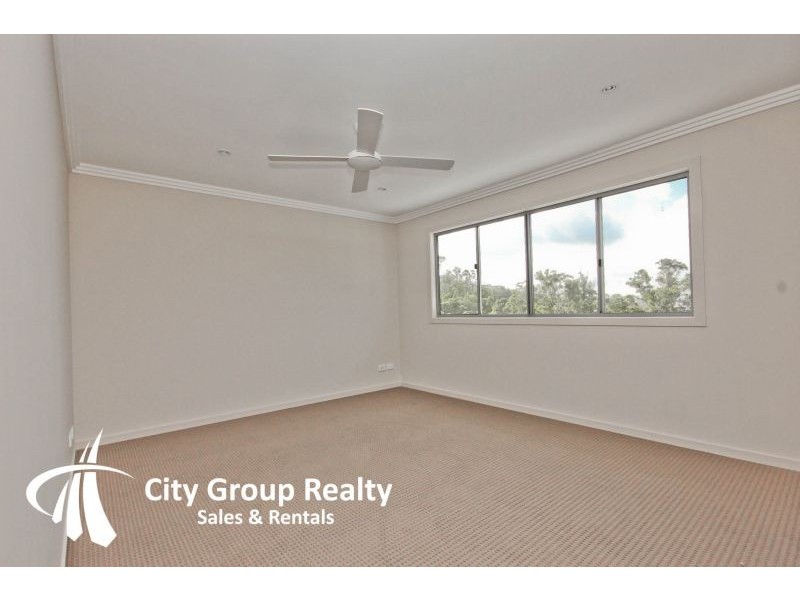 37b Diamantina Circuit, Pacific Pines QLD 4211
