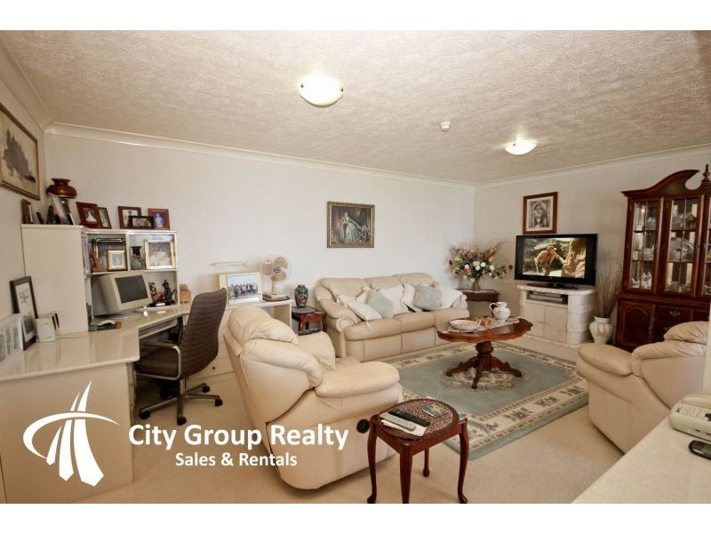 114 The Esplanade, Burleigh Heads QLD 4220