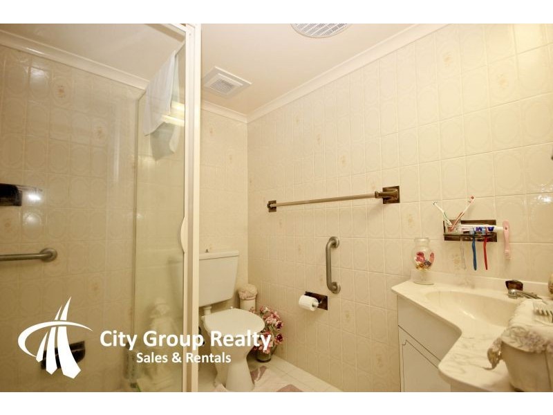 114 The Esplanade, Burleigh Heads QLD 4220