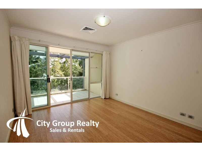 1 Royal Pine’s Resort, Benowa QLD 4217