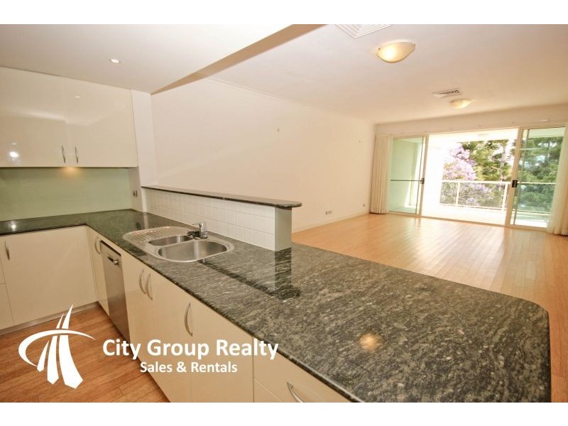 1 Royal Pine’s Resort, Benowa QLD 4217