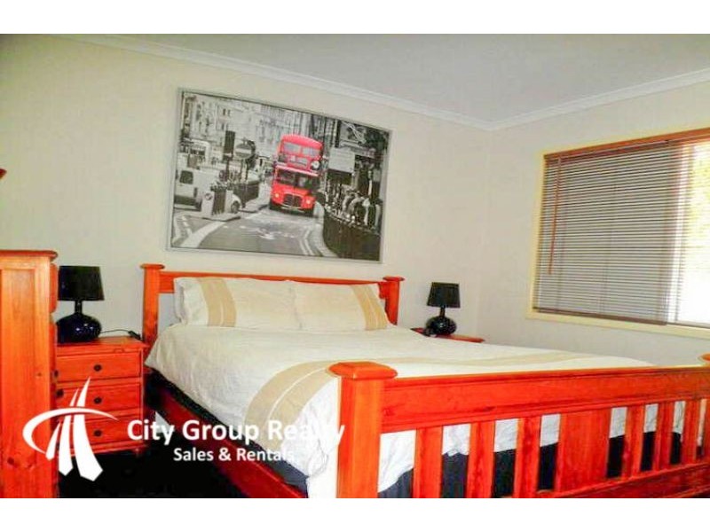 Chevron Island QLD 4217