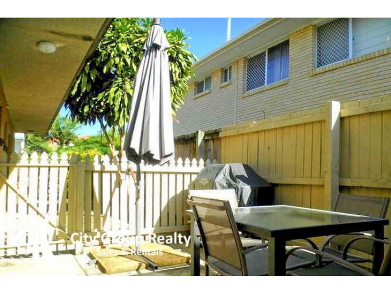 Chevron Island QLD 4217