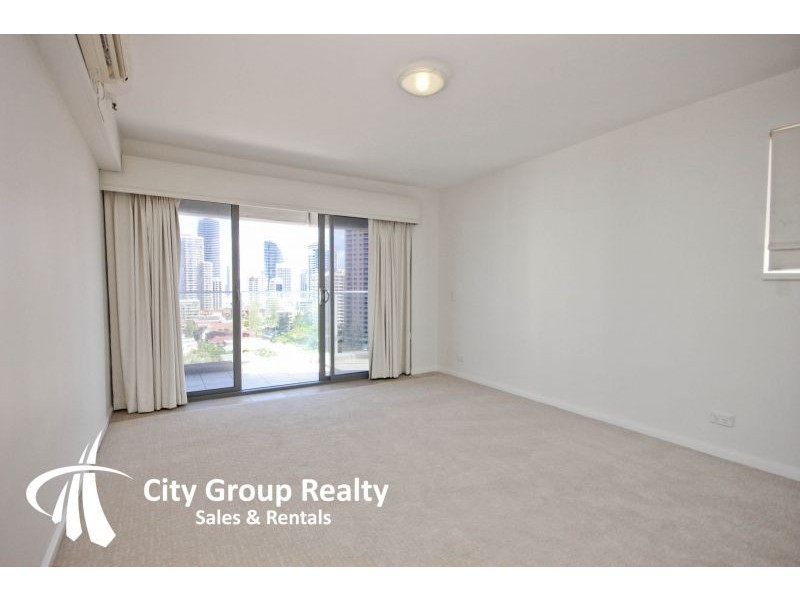 7 Britannia Ave, Broadbeach QLD 4218