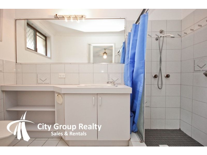 18 Mirreen Drive, Tugun QLD 4224