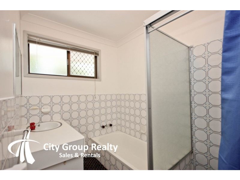 18 Mirreen Drive, Tugun QLD 4224