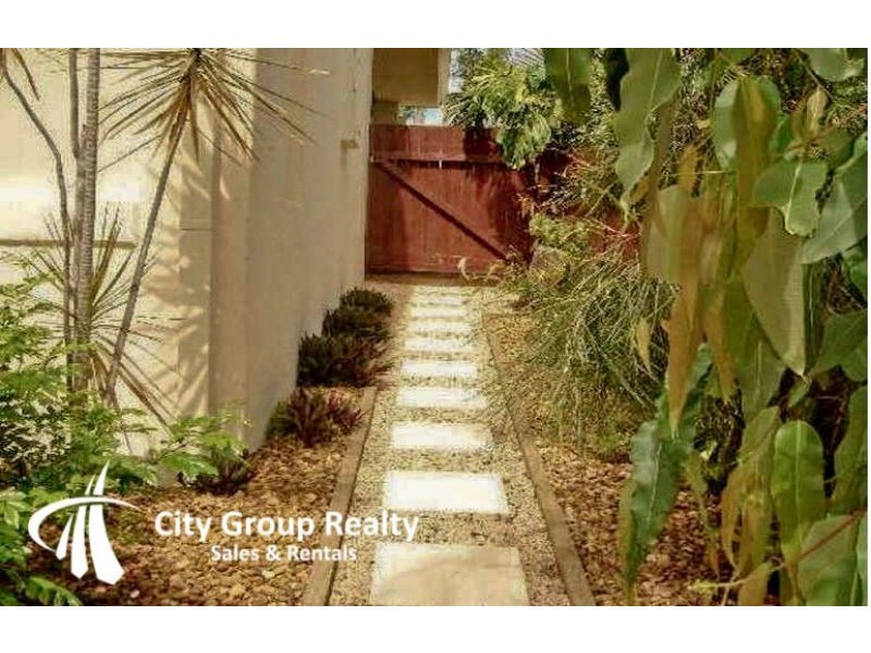 13 Kallaroo Cres, Ashmore QLD 4214