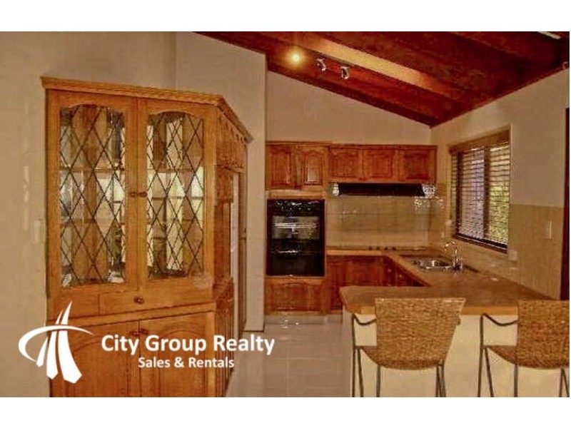 13 Kallaroo Cres, Ashmore QLD 4214