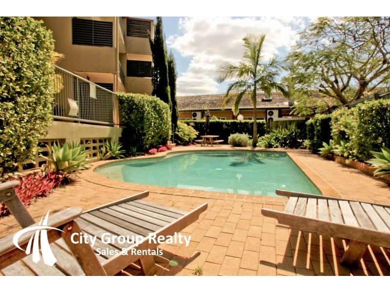 21 Markeri Street, Mermaid Beach QLD 4218
