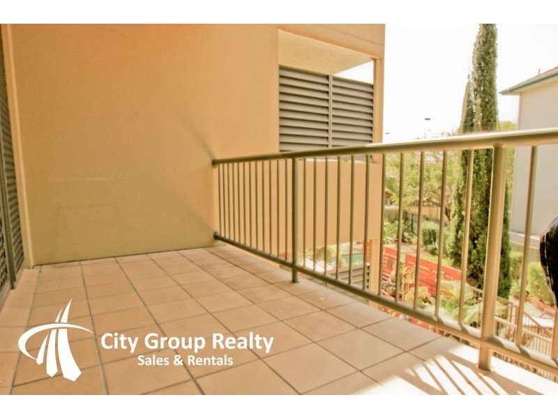 21 Markeri Street, Mermaid Beach QLD 4218