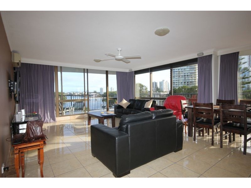 Surfers Paradise QLD 4217