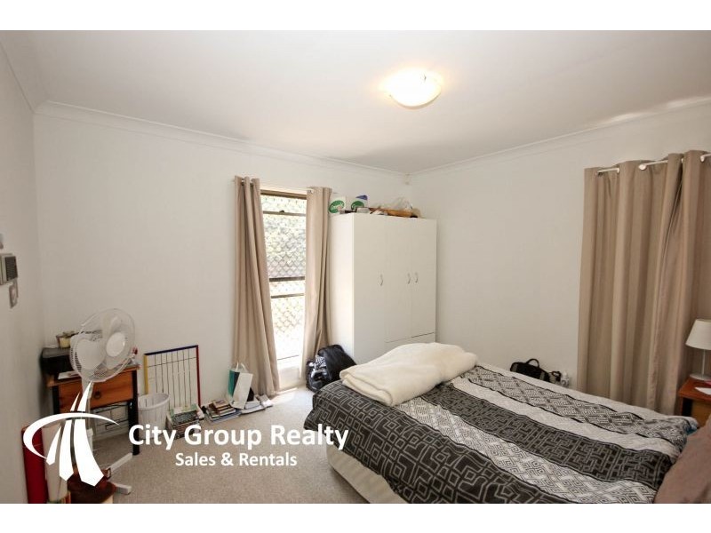 Broadbeach Waters QLD 4218