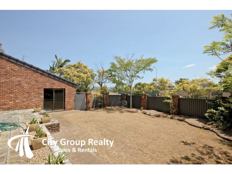 Broadbeach Waters QLD 4218